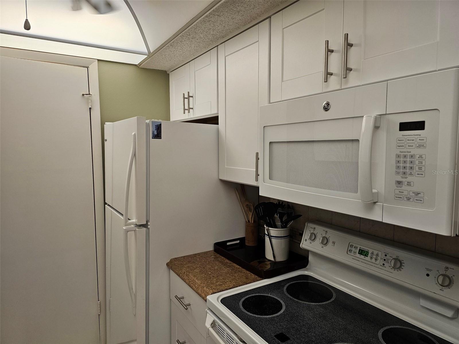 EL CONQUISTADOR VILLAGE 1 SEC 3A - Residential Lease