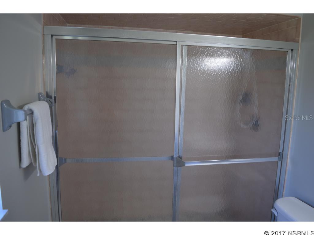 Florida Shores 01 - Residential