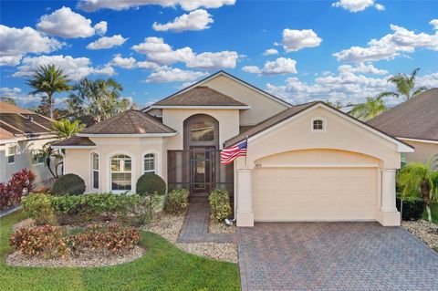 A home in LAKE WALES