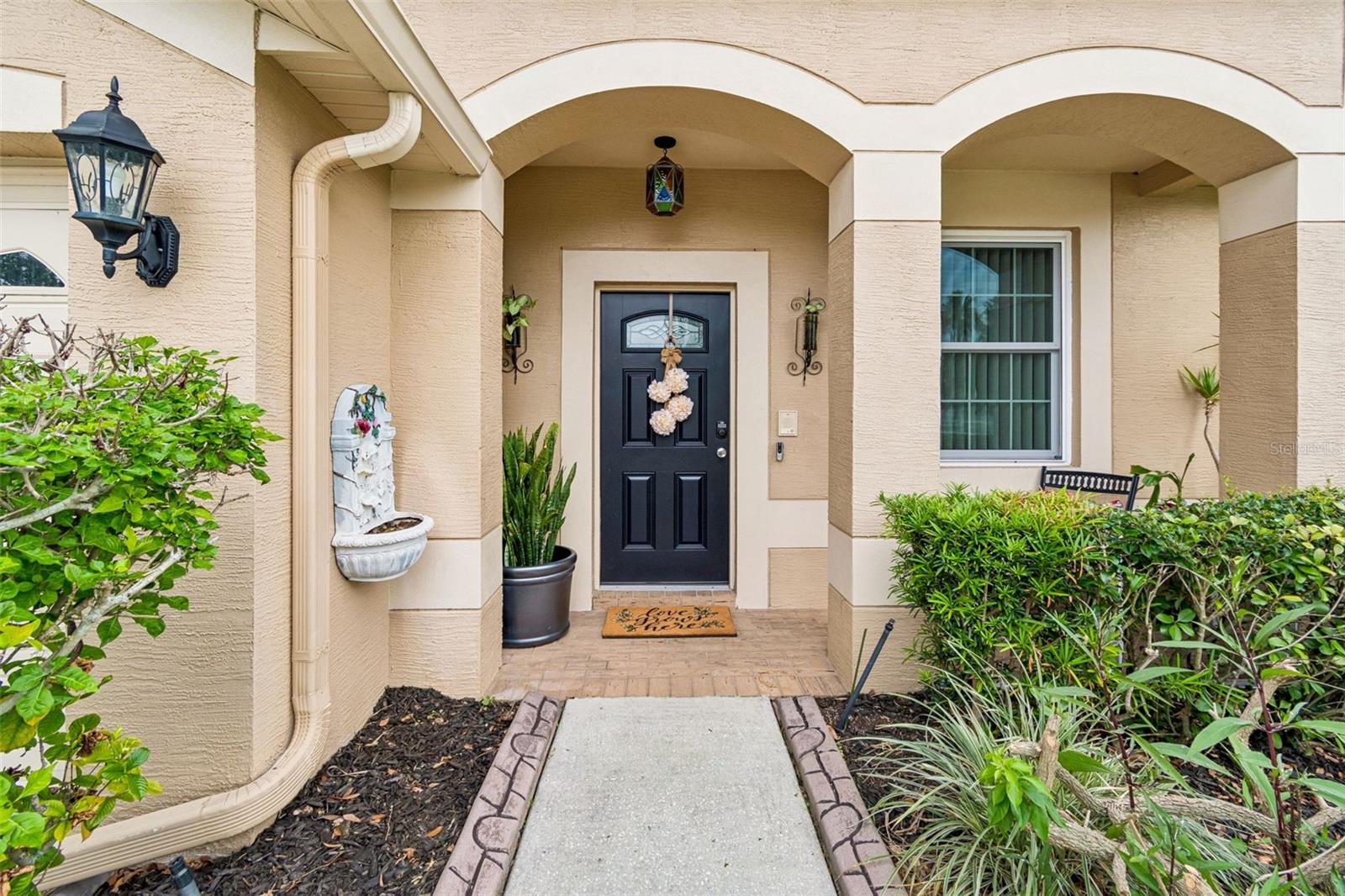 10409 GOLDENBROOK WAY