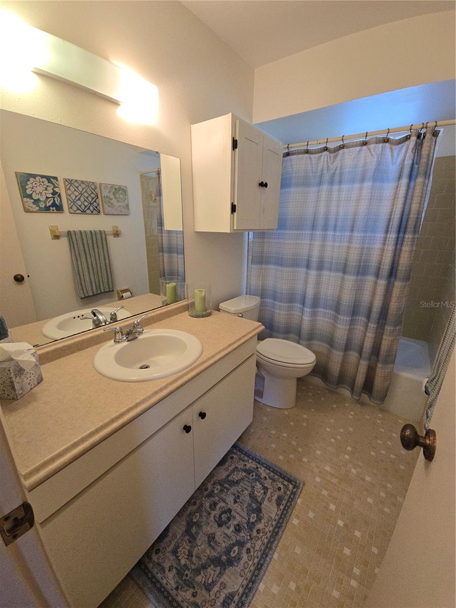 CUTRONA - Residential