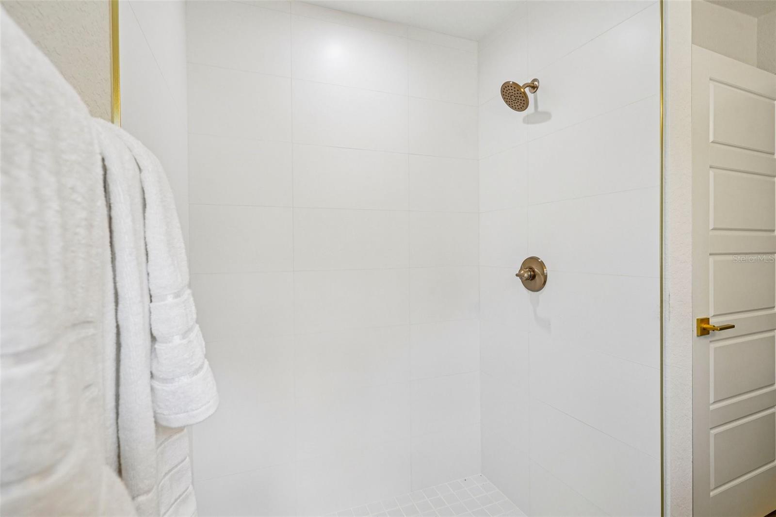 CITRUS SPGS UNIT 05 - Residential