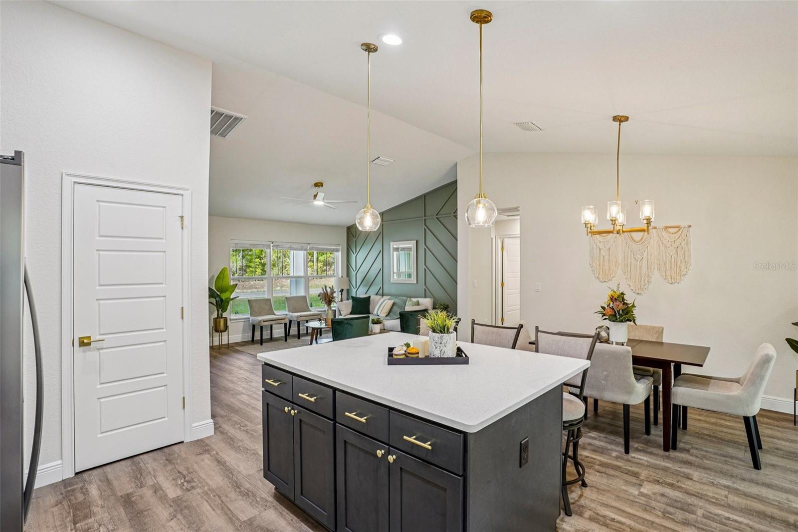 CITRUS SPGS UNIT 05 - Residential