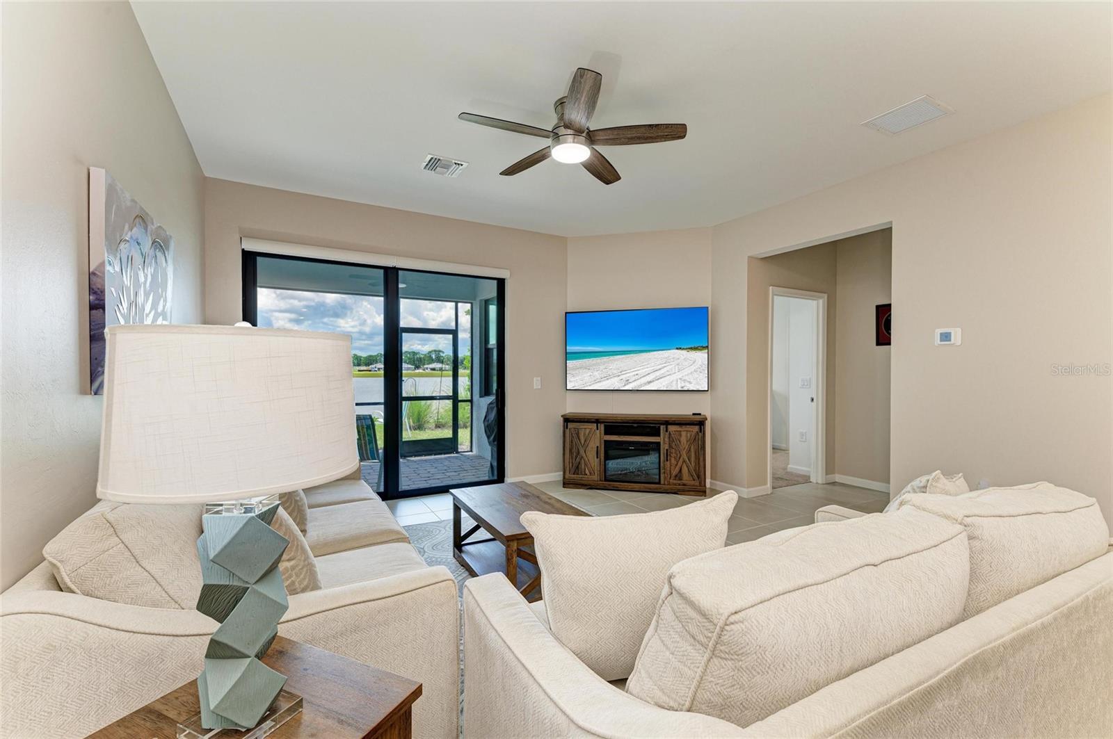 TALON PRESERVE ON PALMER RANCH - Residential Lease
