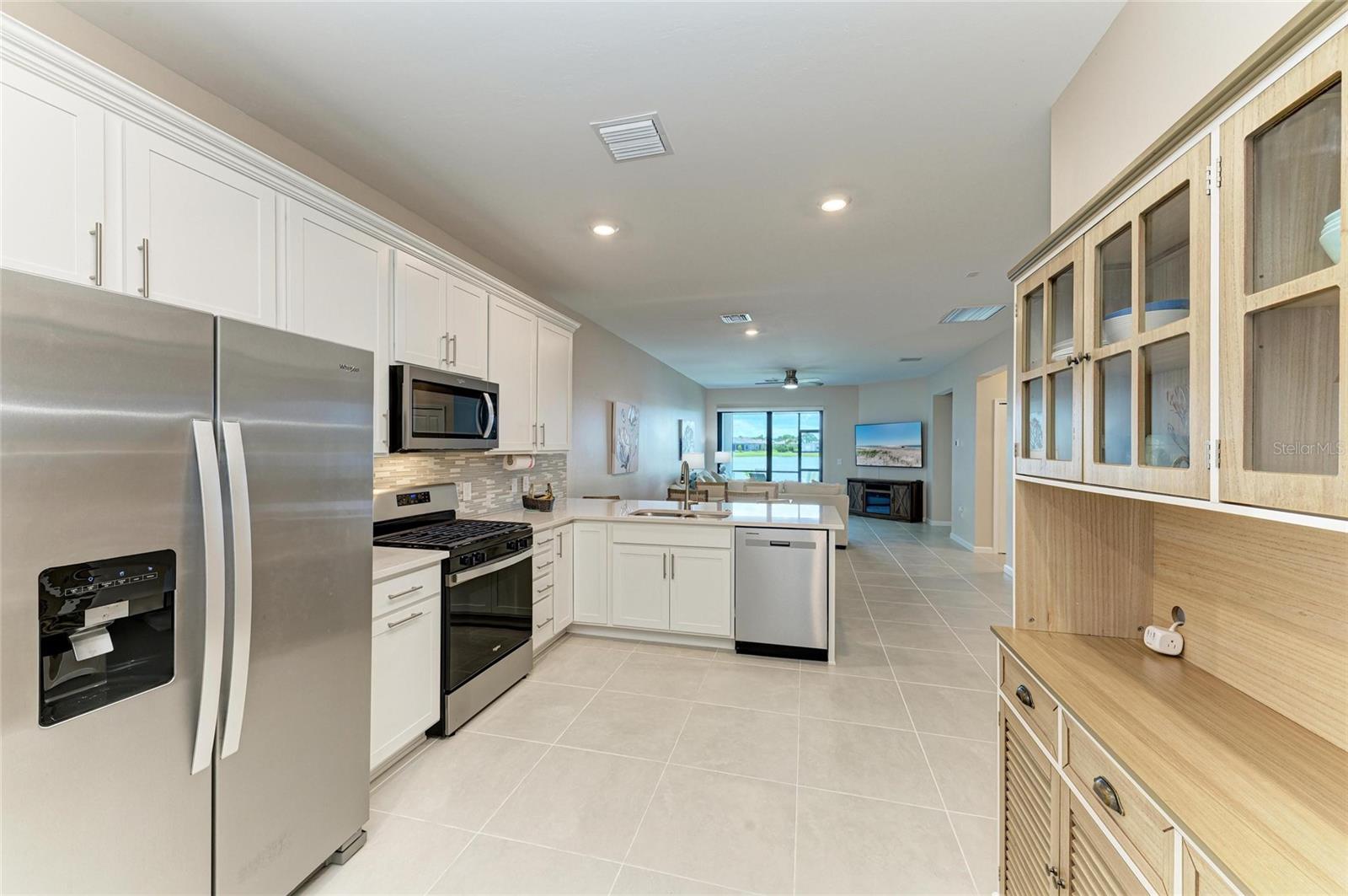 TALON PRESERVE ON PALMER RANCH - Residential Lease