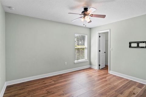 Tiny photo for 508 Yellow Submarine Ct, Groveland, FL 34736 (MLS # O6353026)