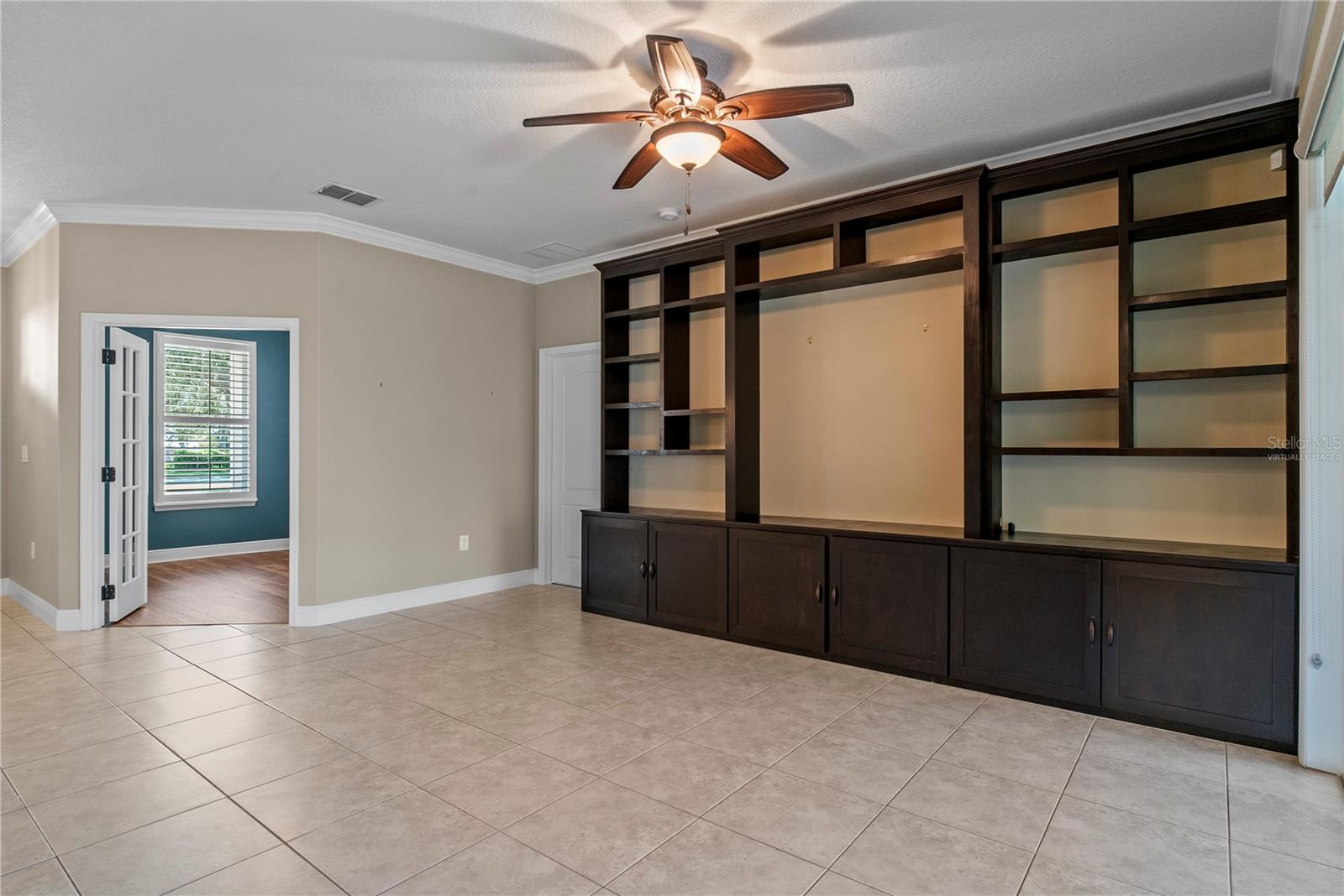 BLUE SPRING RESERVE - Residential