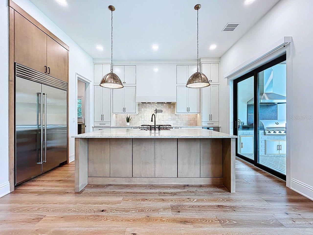 SUNSET PARK - Residential