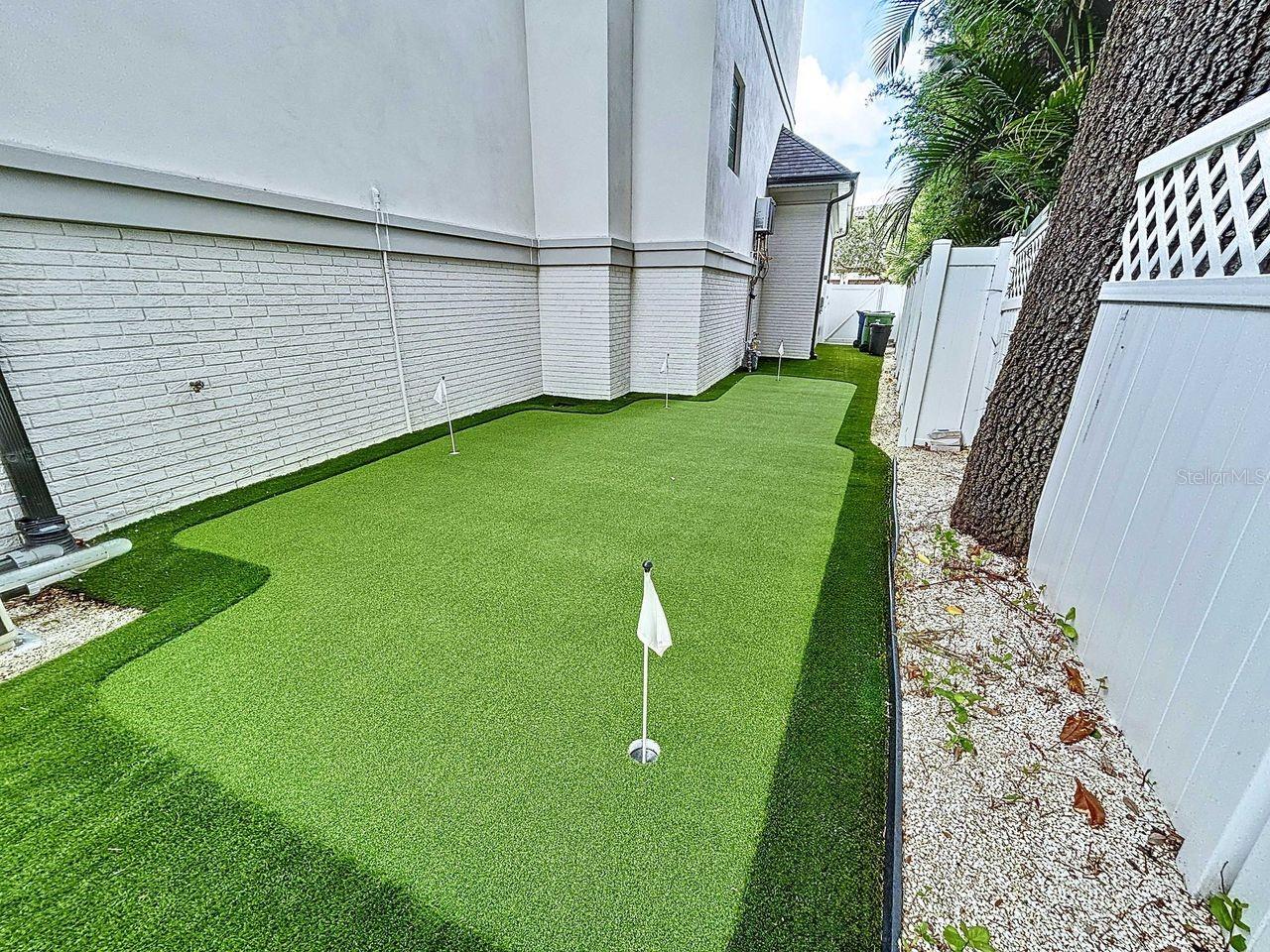 SUNSET PARK - Residential