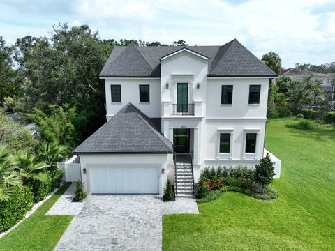 5011 W DICKENS AVENUE TAMPA FL 33629