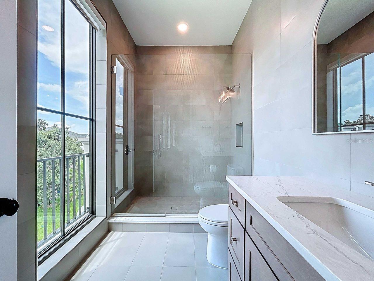 SUNSET PARK - Residential