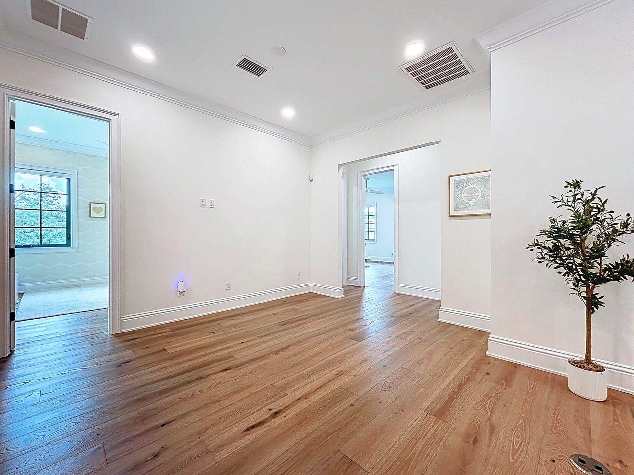 SUNSET PARK - Residential