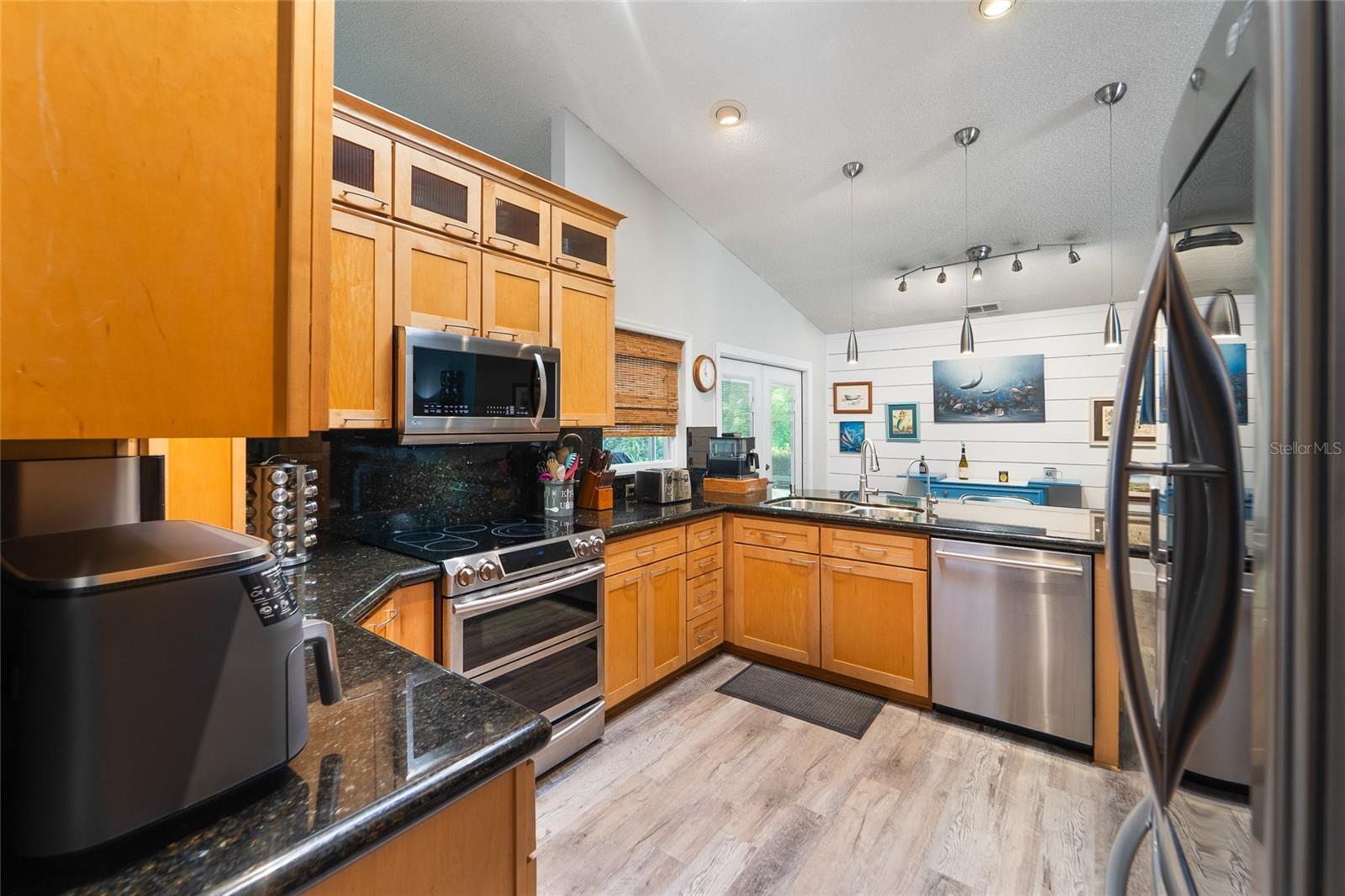 3808 MAPLEWOOD TERRACE