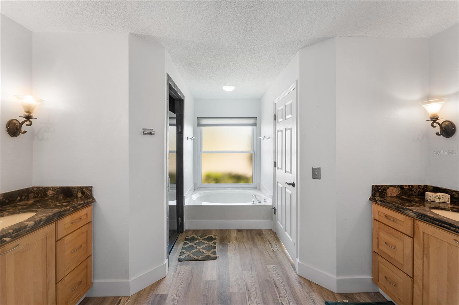GARDEN LAKES ESTATES - Residential
