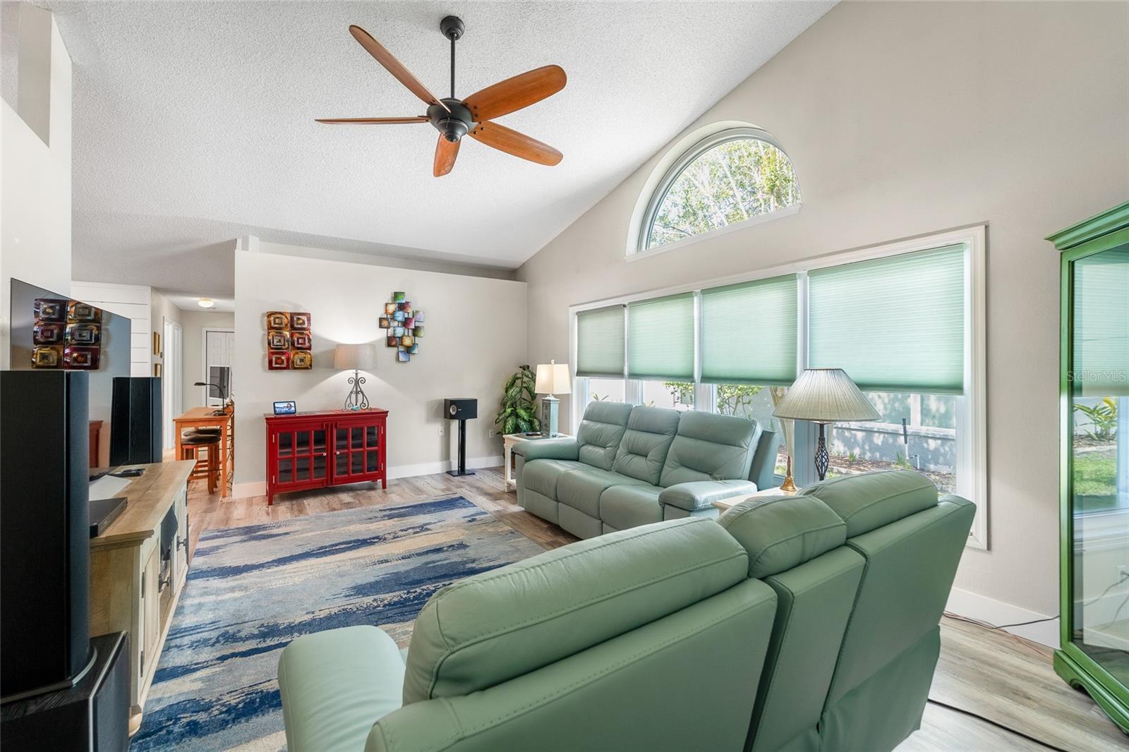 3808 MAPLEWOOD TERRACE