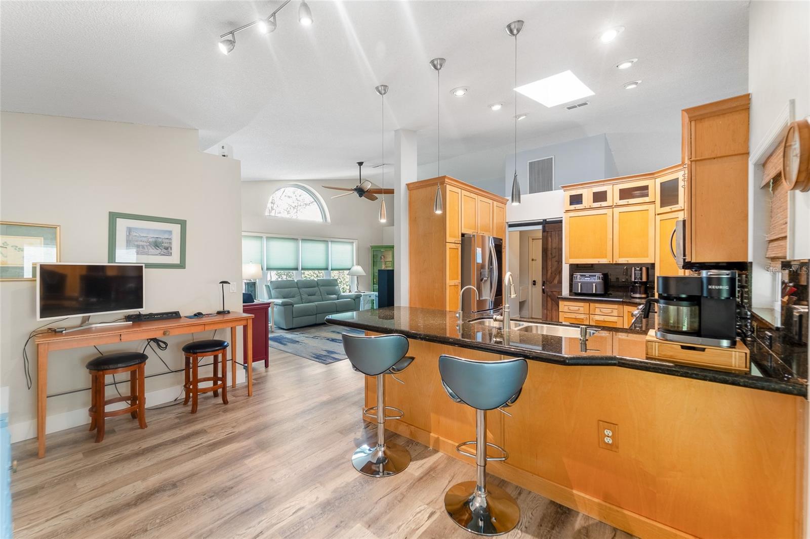 3808 MAPLEWOOD TERRACE