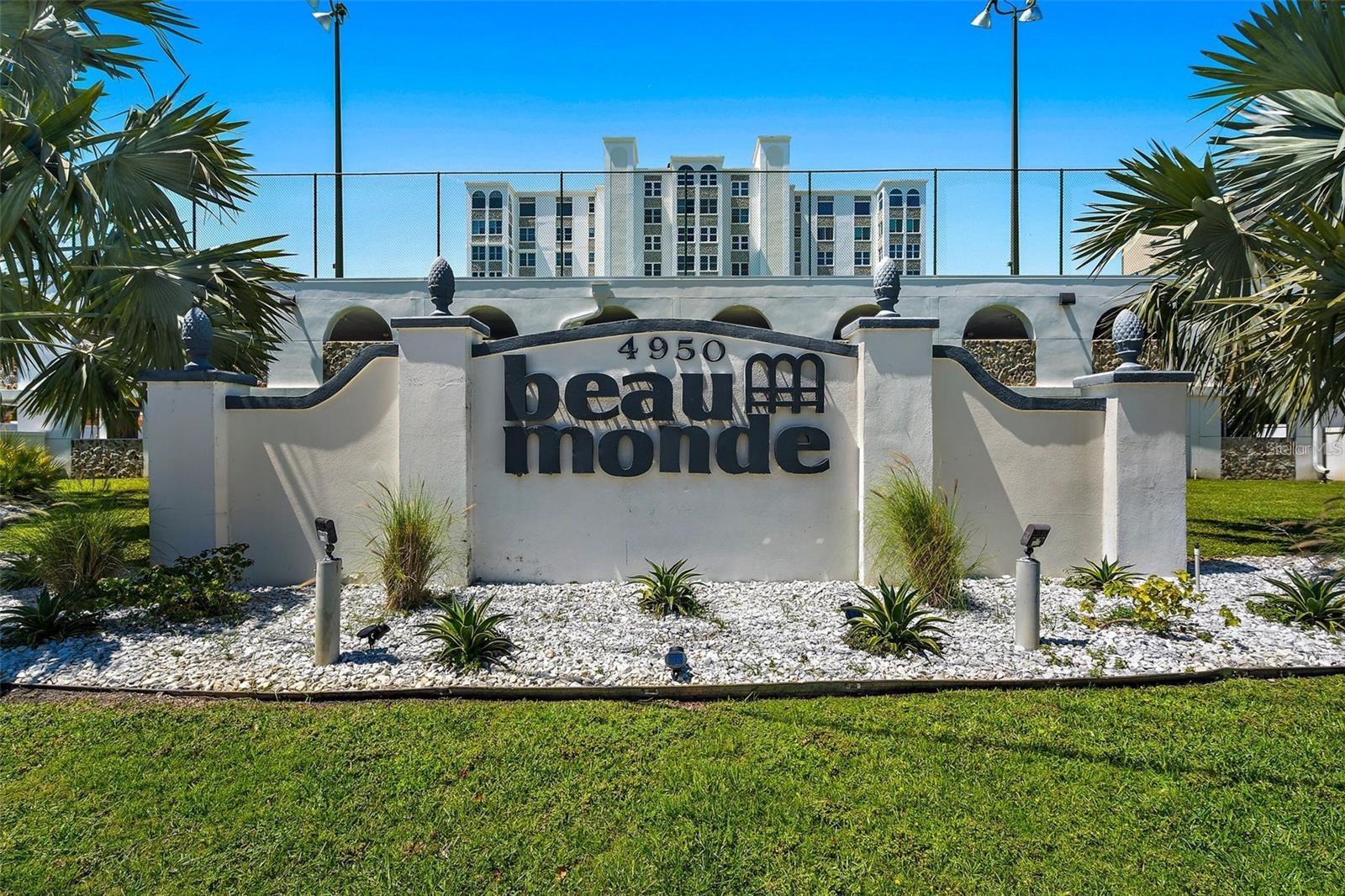 4950 GULF BOULEVARD 404