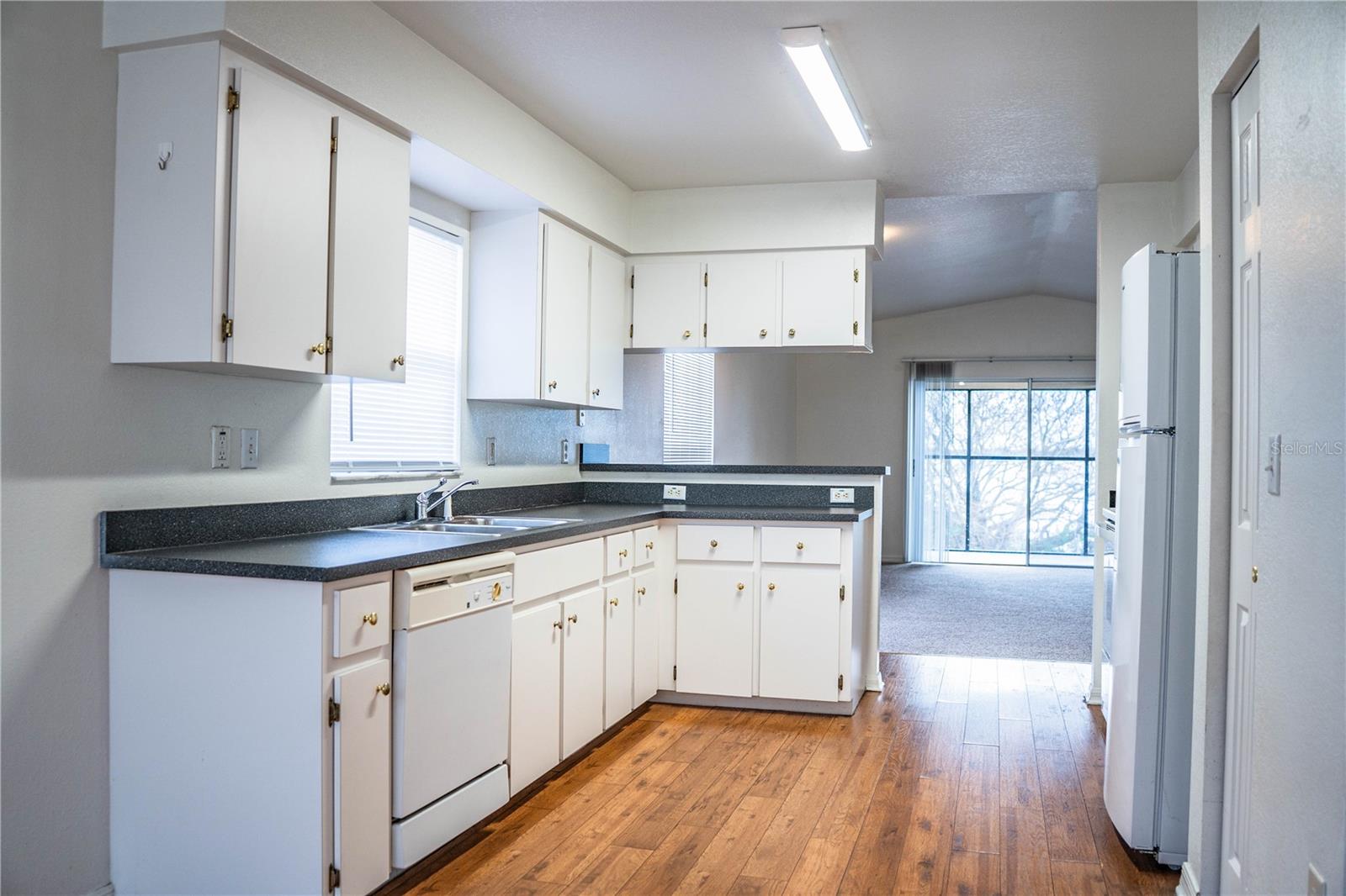 CRYSTALS LANDING - Residential Lease