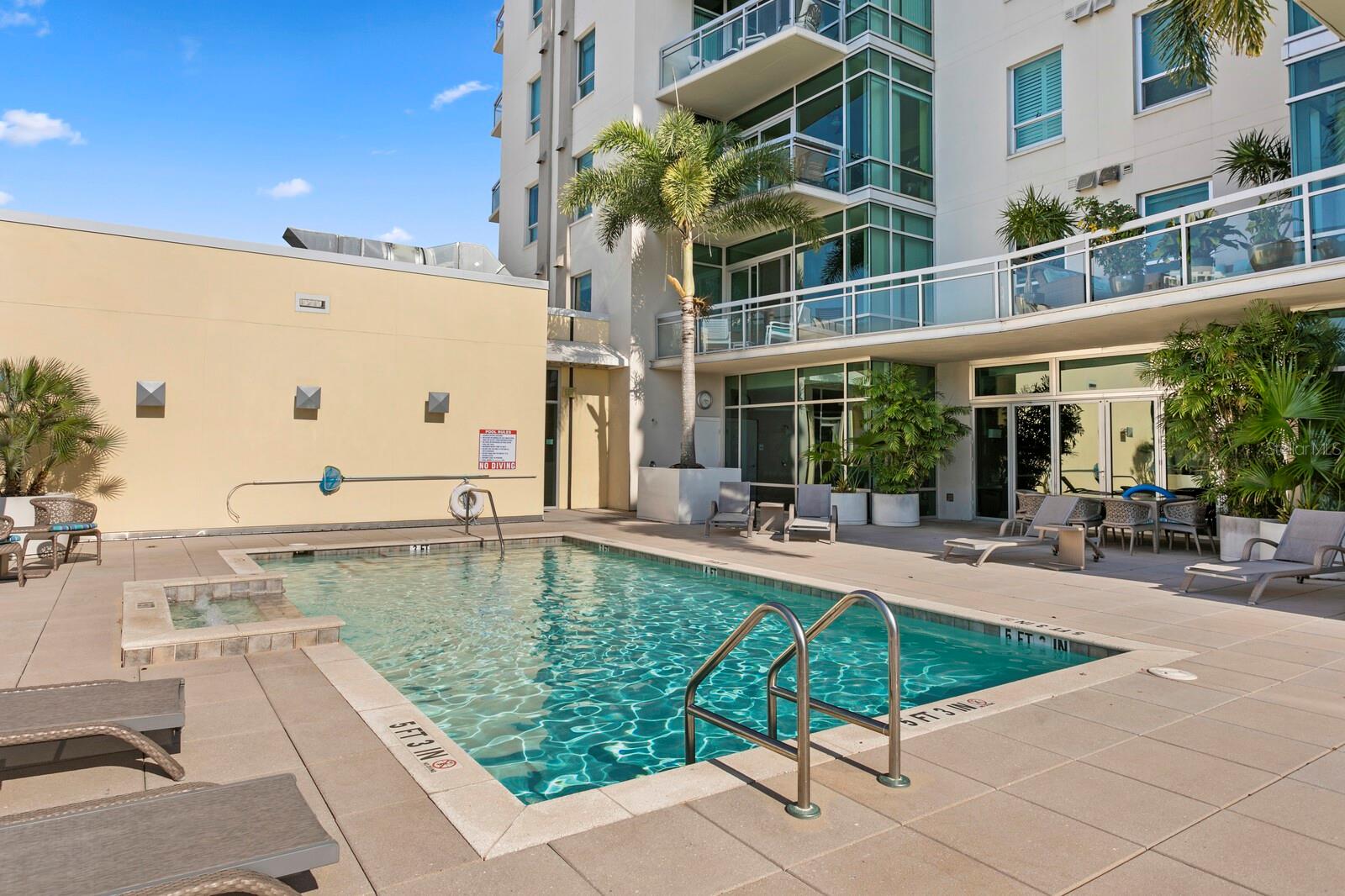 THE SAGE CONDO - Residential