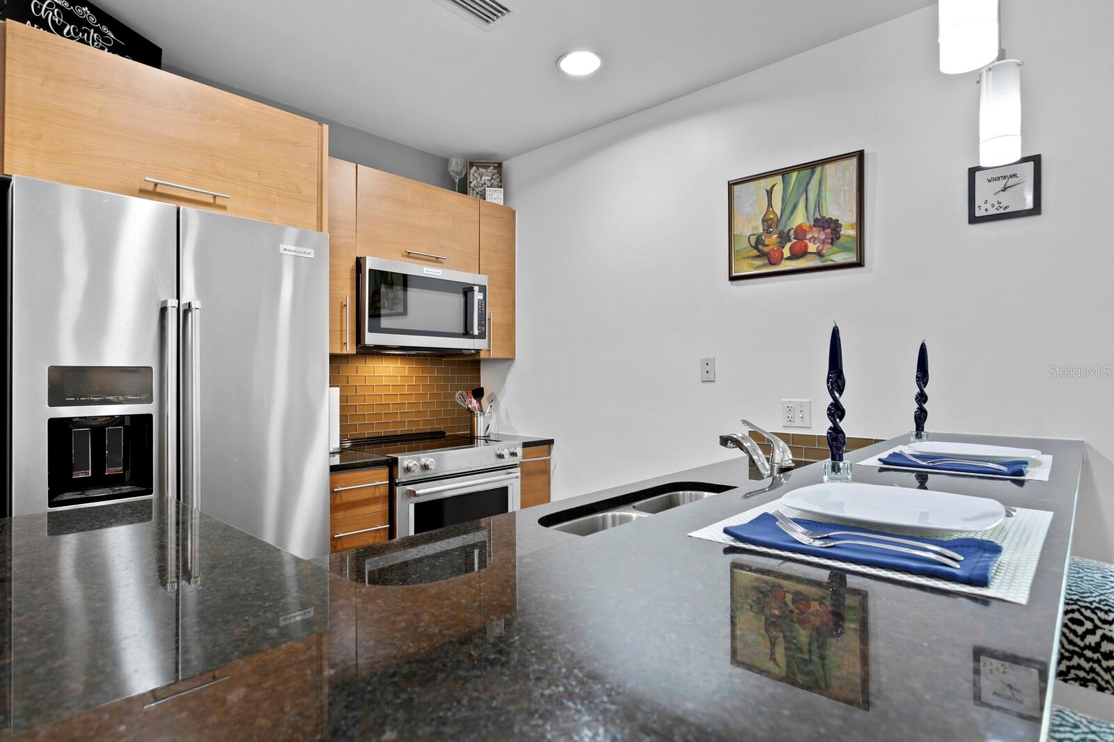 THE SAGE CONDO - Residential