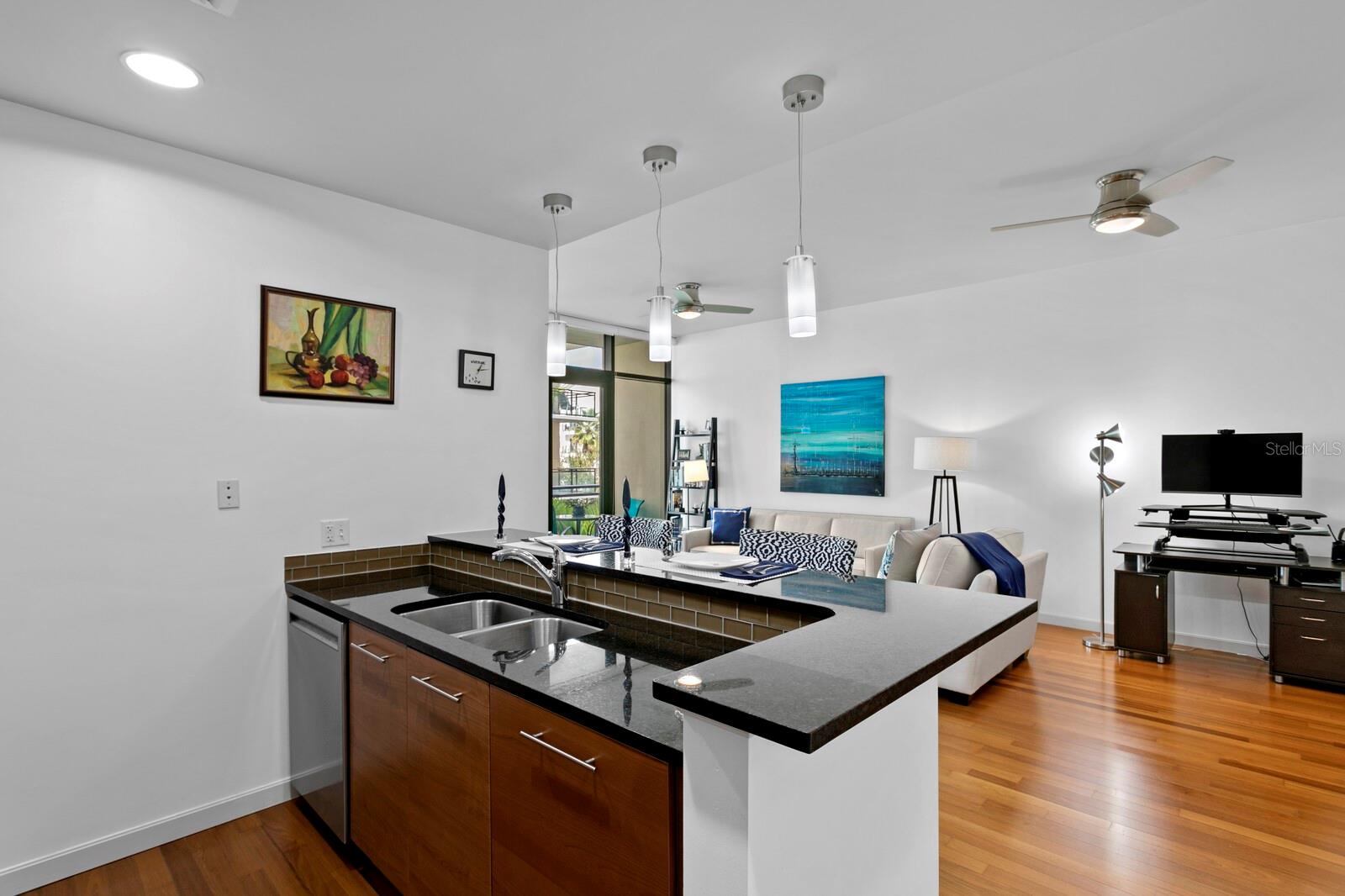 THE SAGE CONDO - Residential