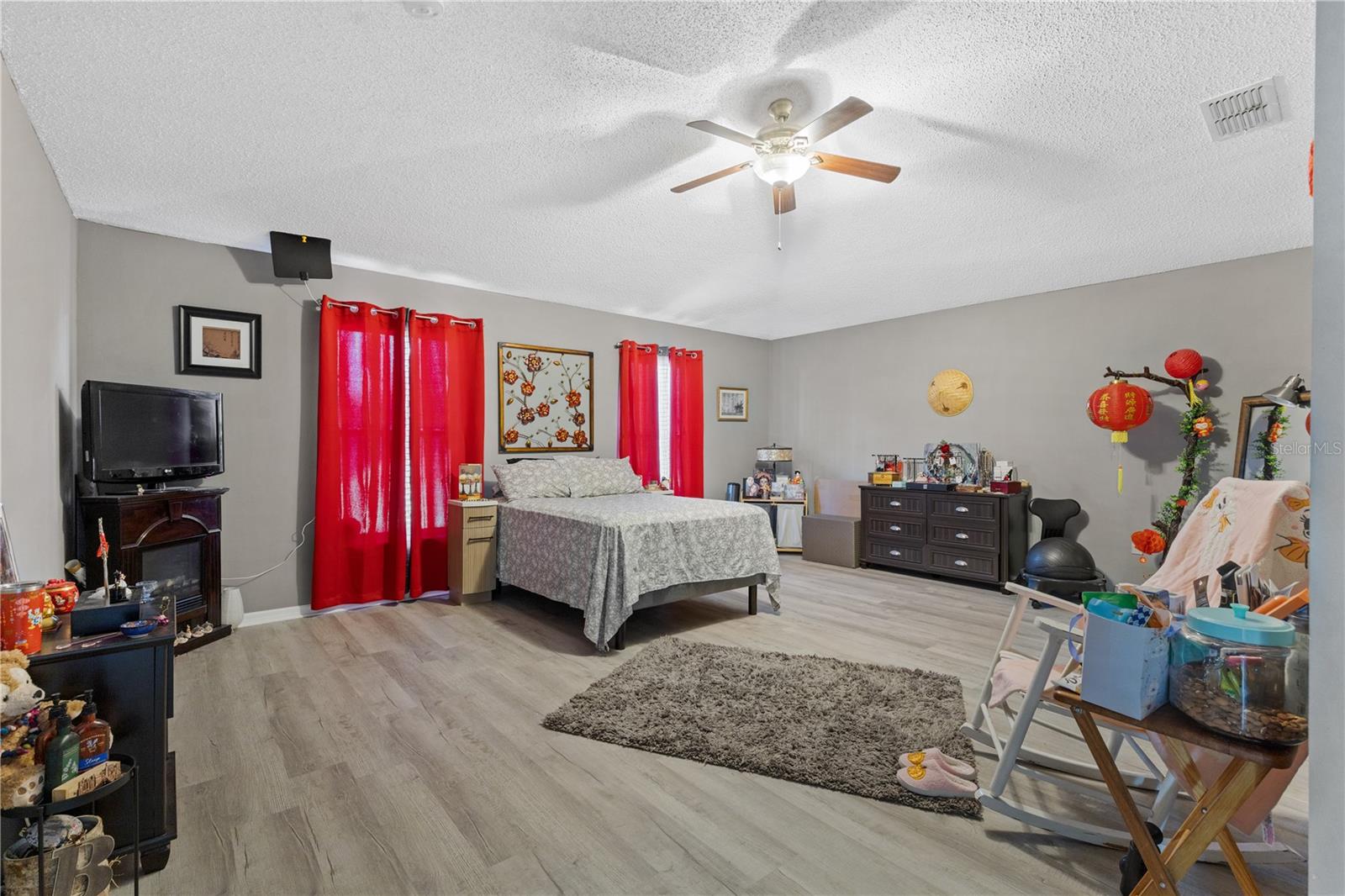 HOLLY HILL ESTATES - Residential