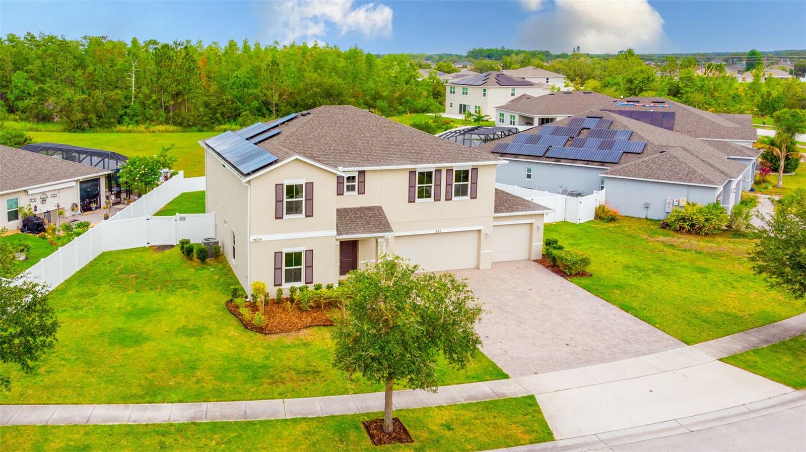 383 BLUE LAKE CIRCLE