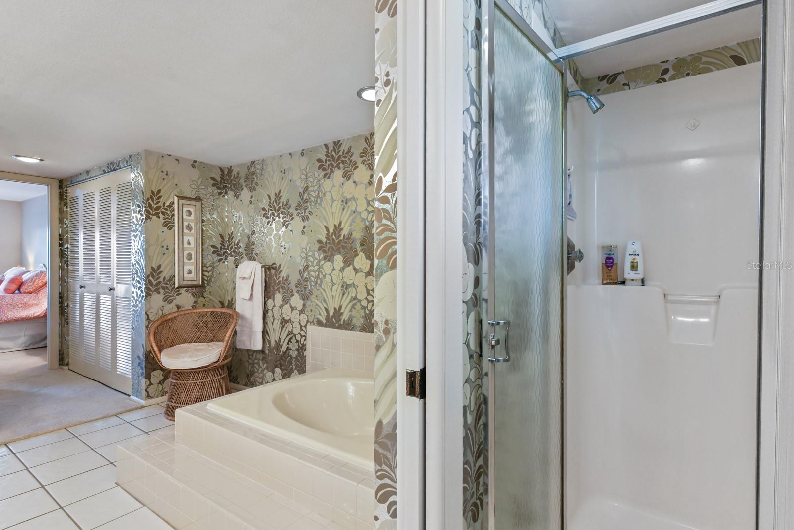 COMMODORE CLUB CONDO - Residential