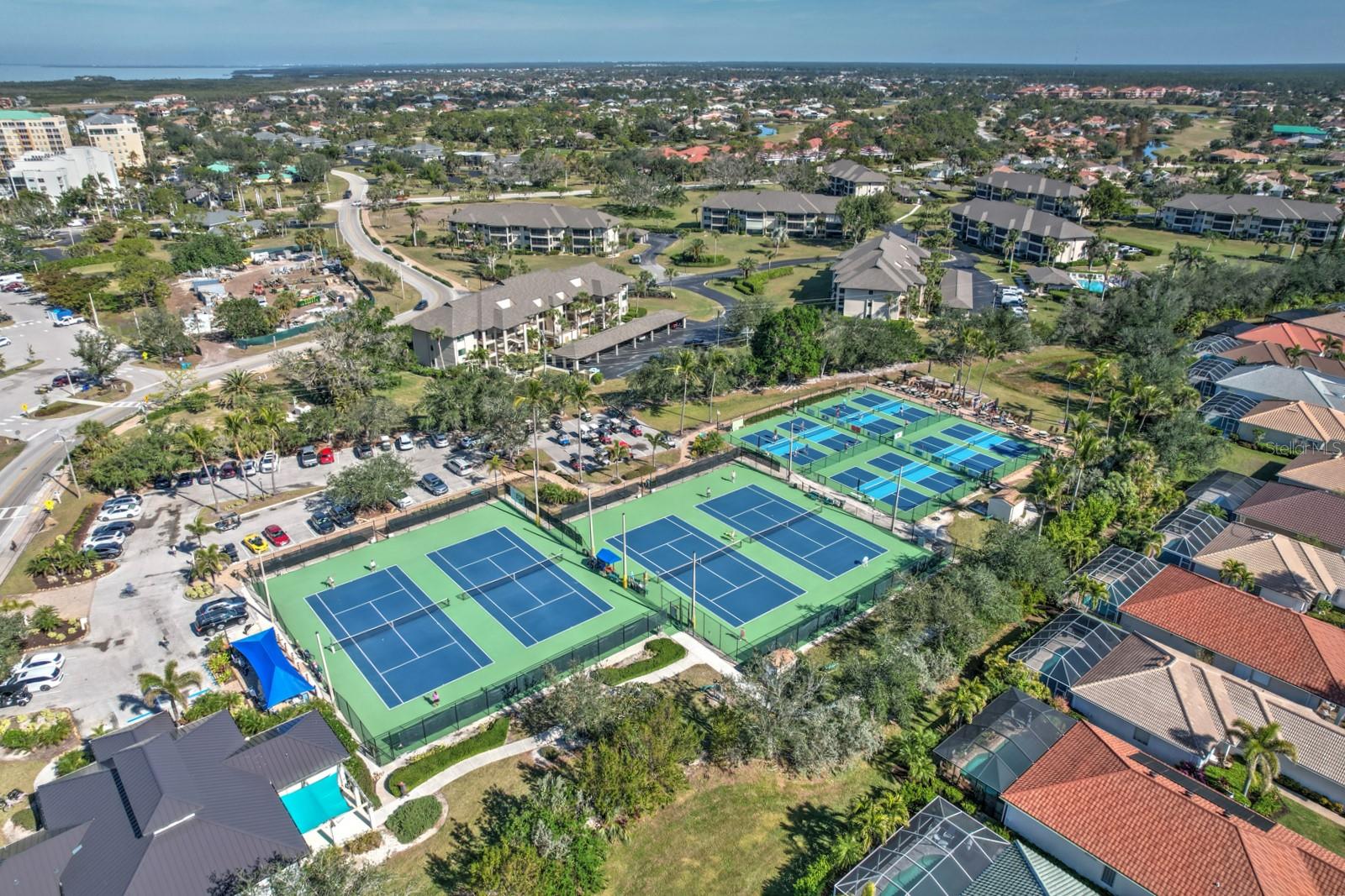 COMMODORE CLUB CONDO - Residential