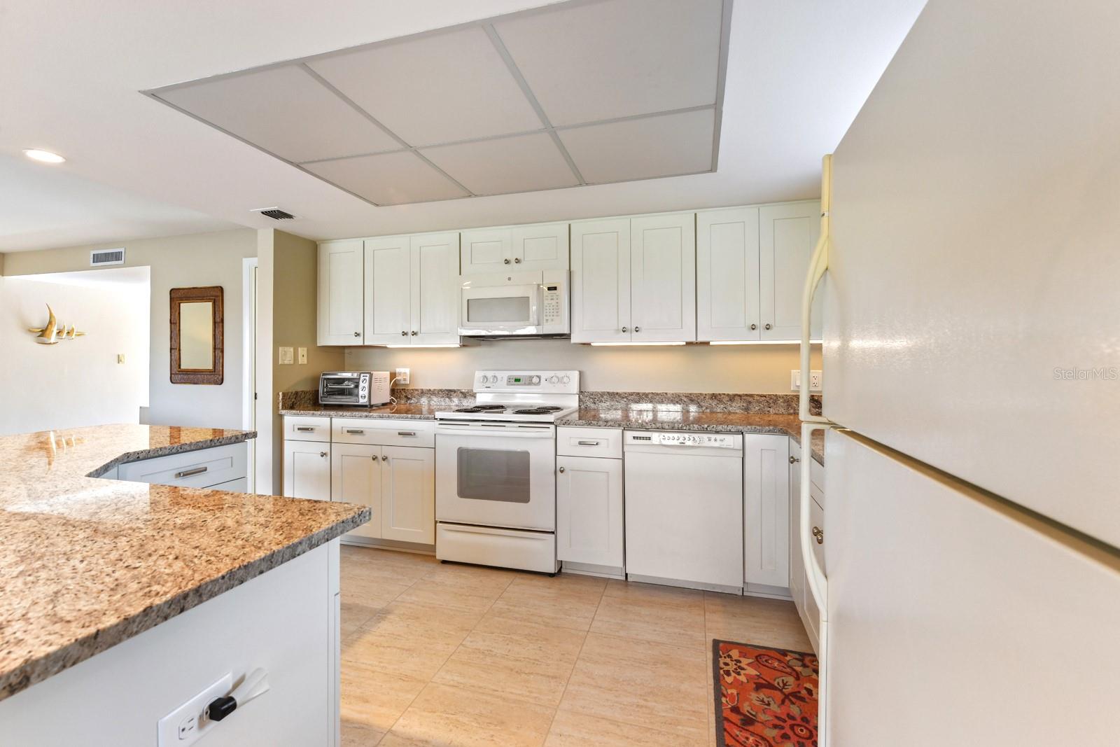 COMMODORE CLUB CONDO - Residential