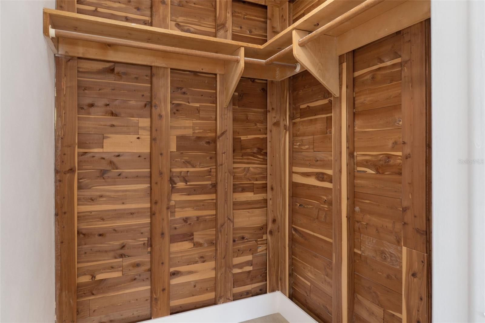 BEACON WOODS VILLAGE - Residential