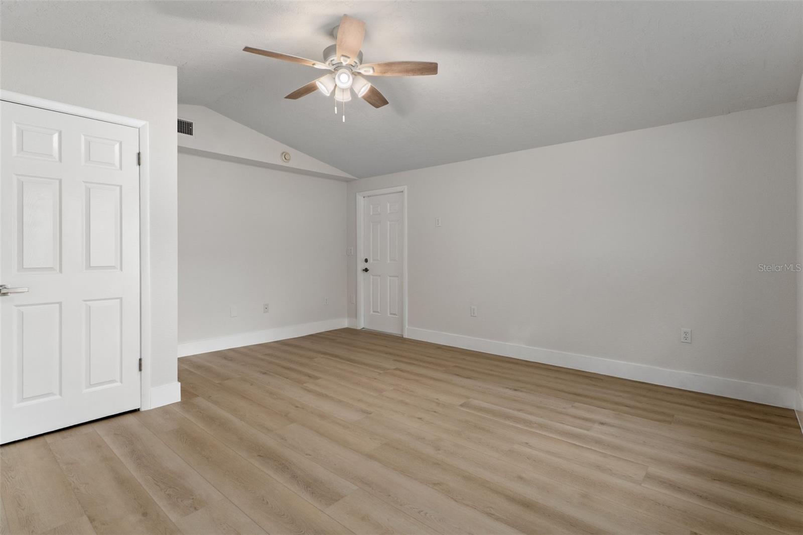 BEACON WOODS VILLAGE - Residential