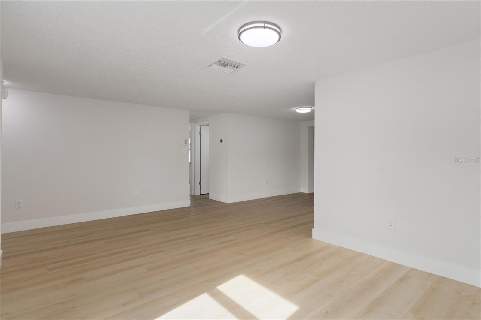 BEACON WOODS VILLAGE - Residential