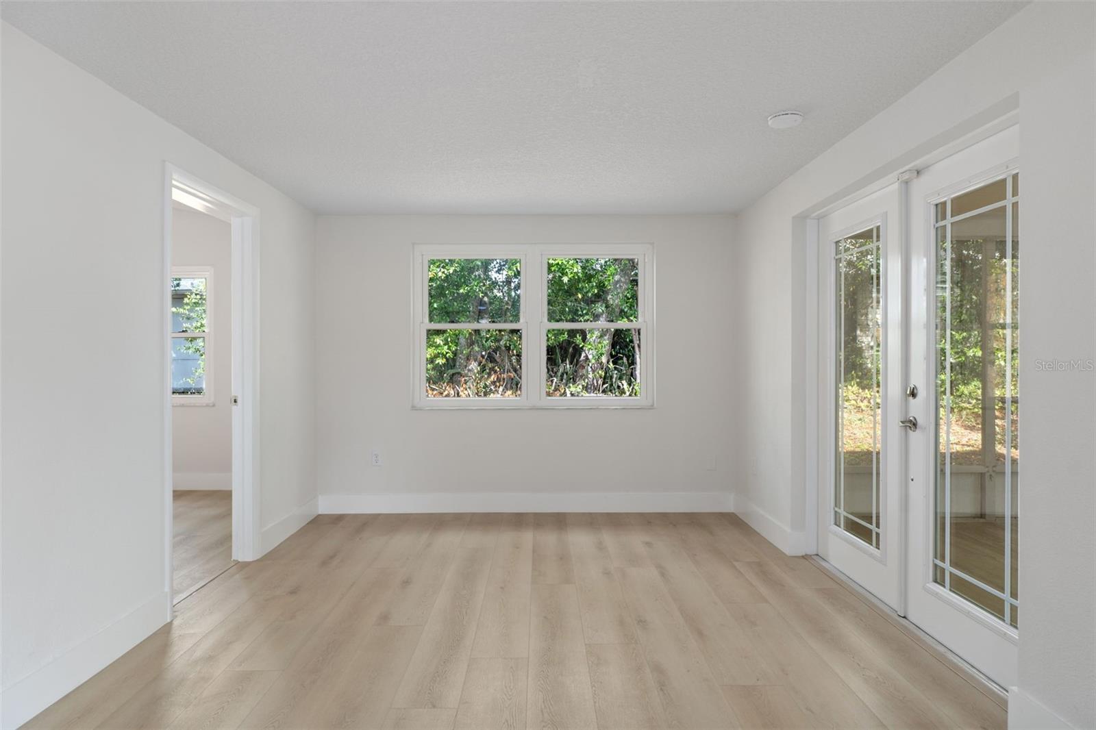 BEACON WOODS VILLAGE - Residential