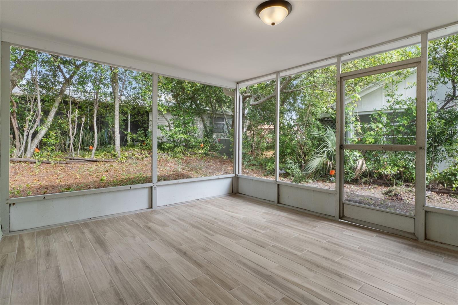 BEACON WOODS VILLAGE - Residential