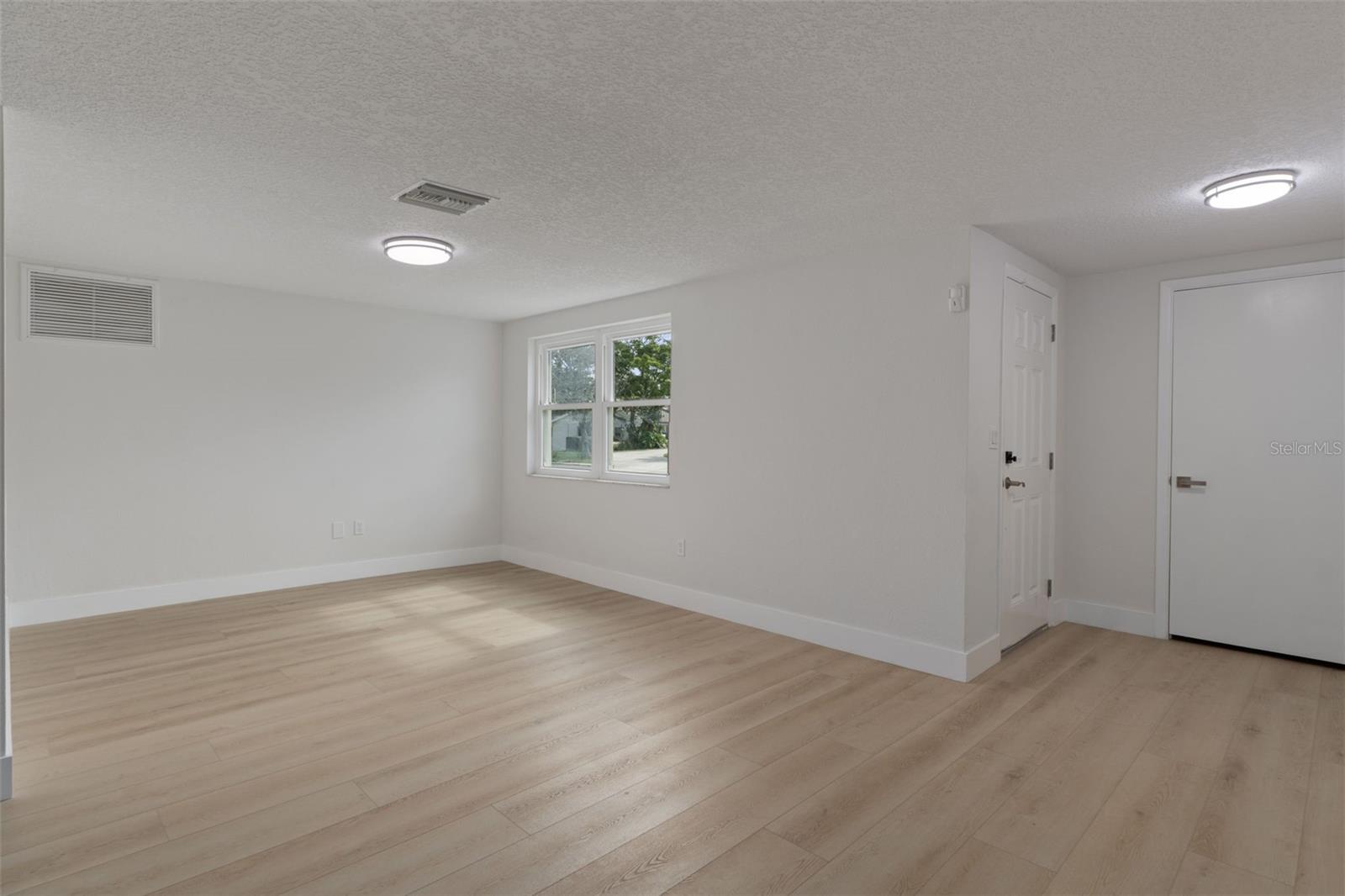 BEACON WOODS VILLAGE - Residential