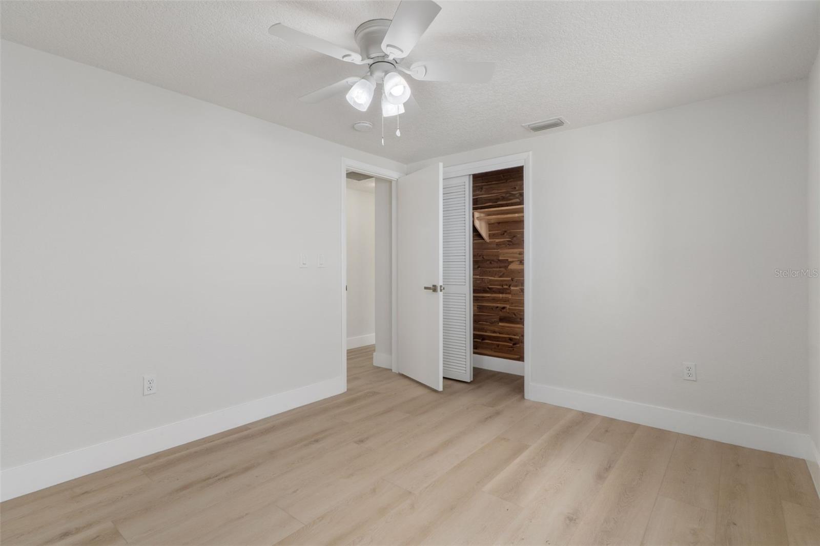 BEACON WOODS VILLAGE - Residential