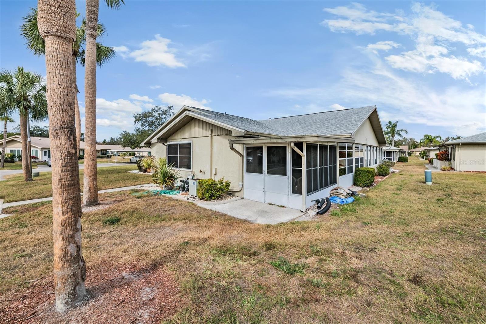 CAMBRIDGE E CONDO REV - Residential