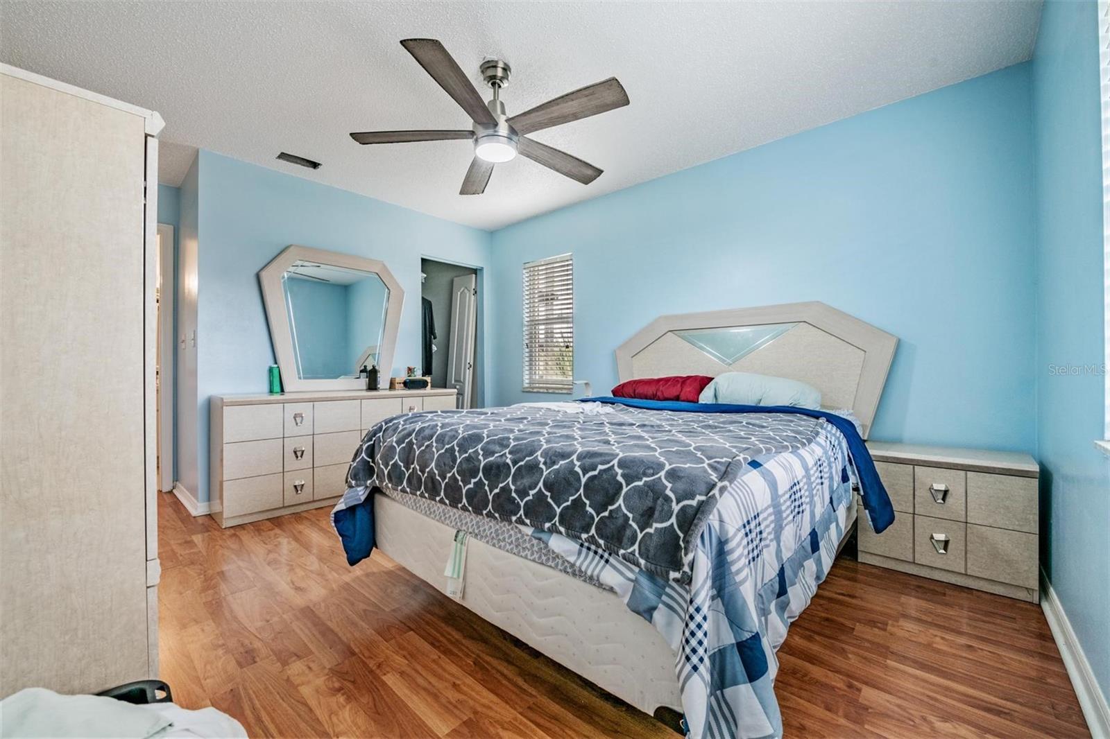 CAMBRIDGE E CONDO REV - Residential