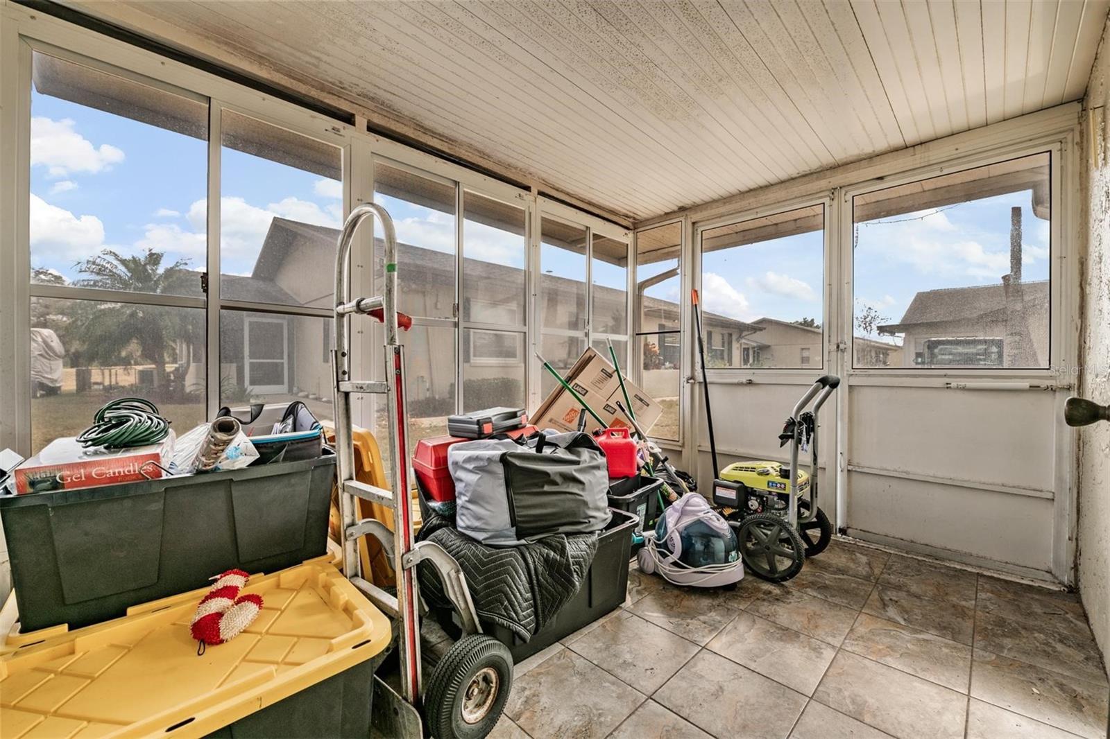 CAMBRIDGE E CONDO REV - Residential