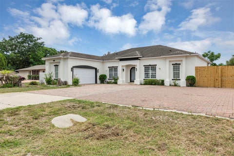 Photo of 7906 Napoleon Street, Orlando, FL 32825 (MLS # O6415439)