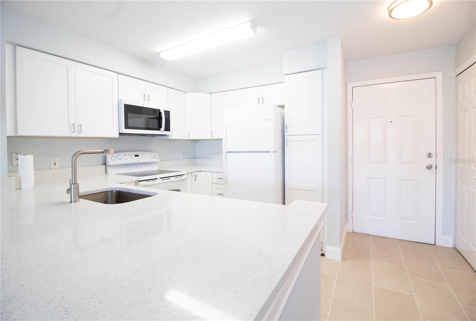 AUDUBON VILLAS AT HUNTERS CREEK CONDO - Residential
