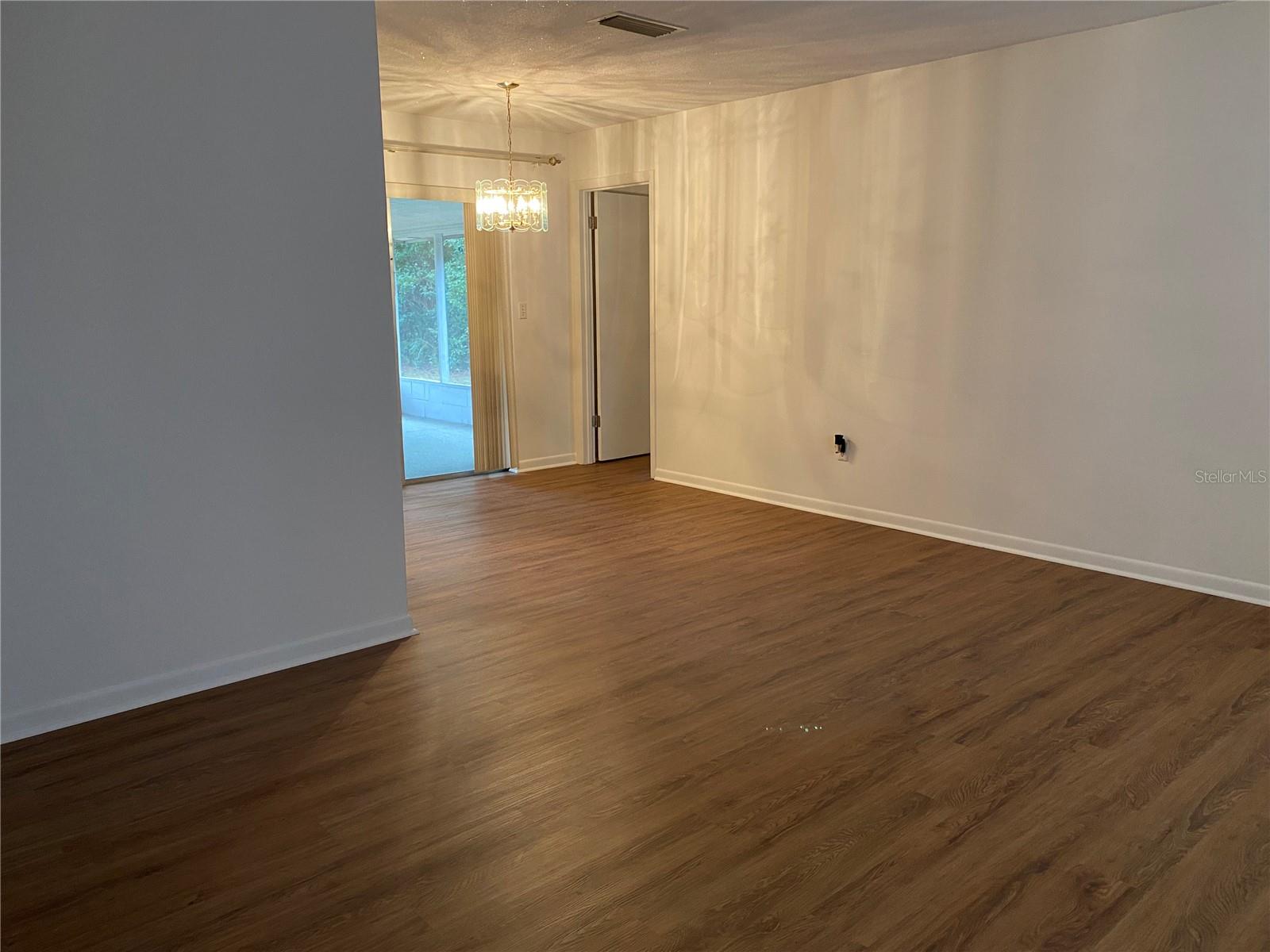 WOODCREST UNIT 01 - Residential