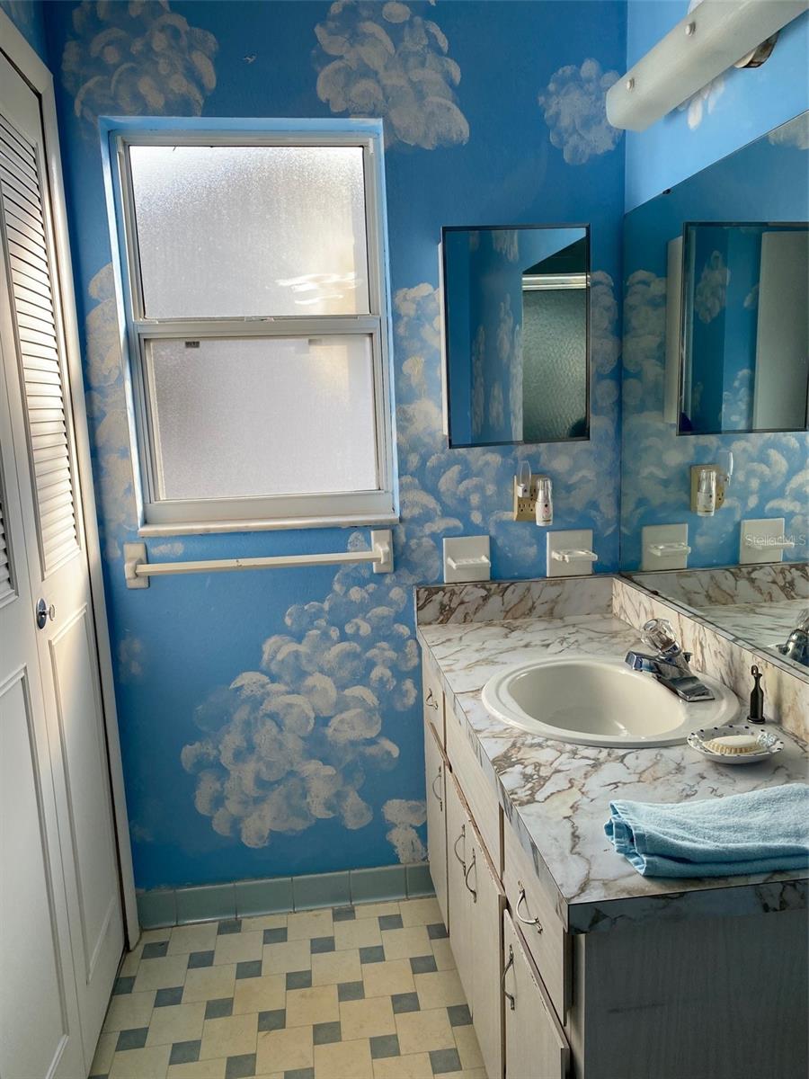 WOODCREST UNIT 01 - Residential