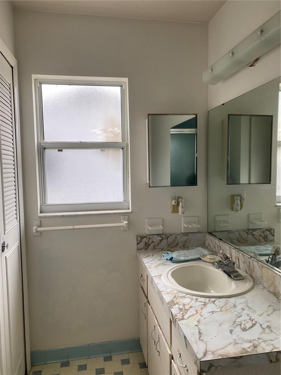 WOODCREST UNIT 01 - Residential