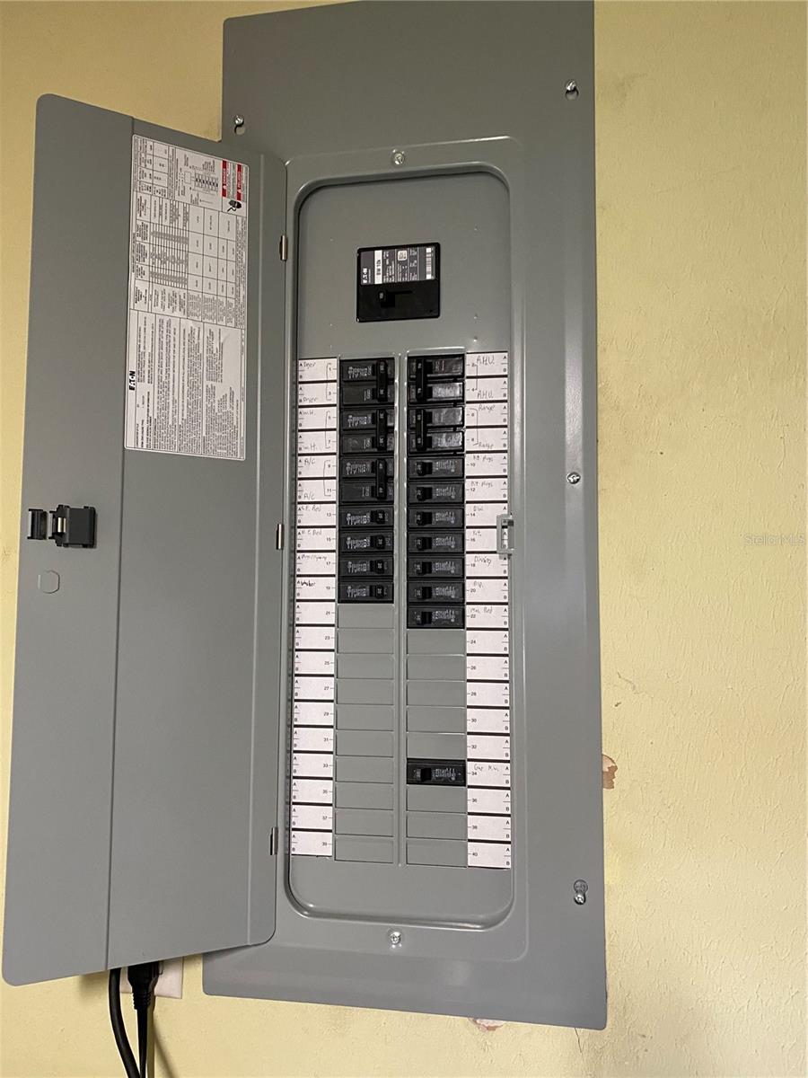 WOODCREST UNIT 01 - Residential