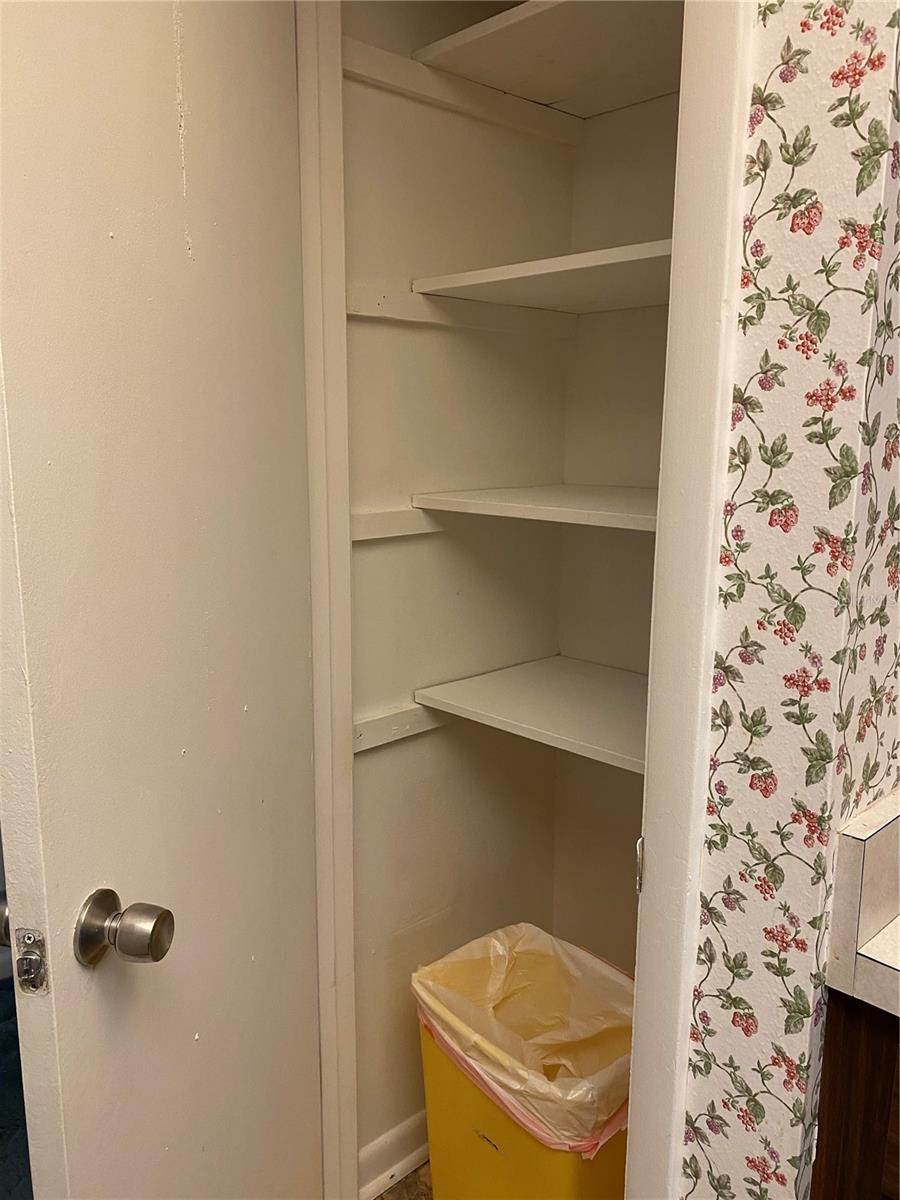 WOODCREST UNIT 01 - Residential