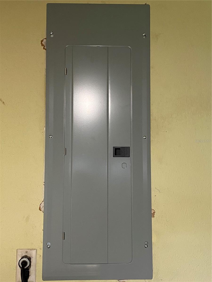 WOODCREST UNIT 01 - Residential