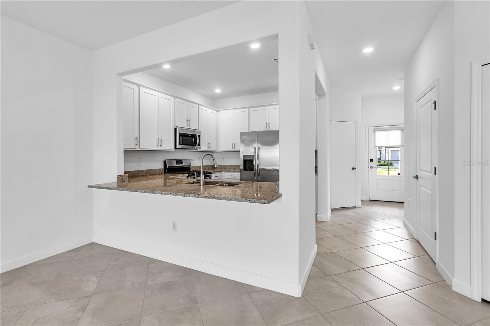 LORRAINE LAKES PH IIA - Residential Lease