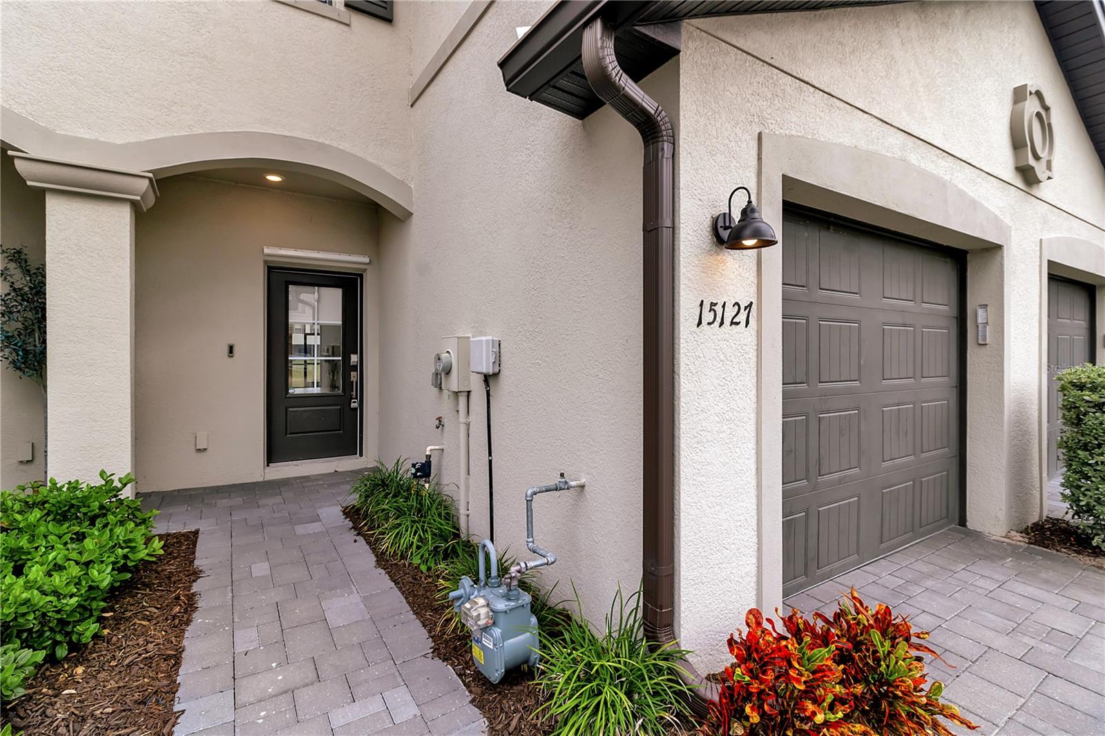 LORRAINE LAKES PH IIA - Residential Lease